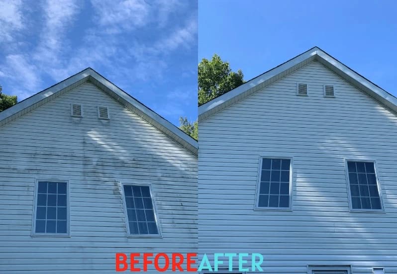 Broadview Heights Power Washing professional performing house washing service in Broadview Heights